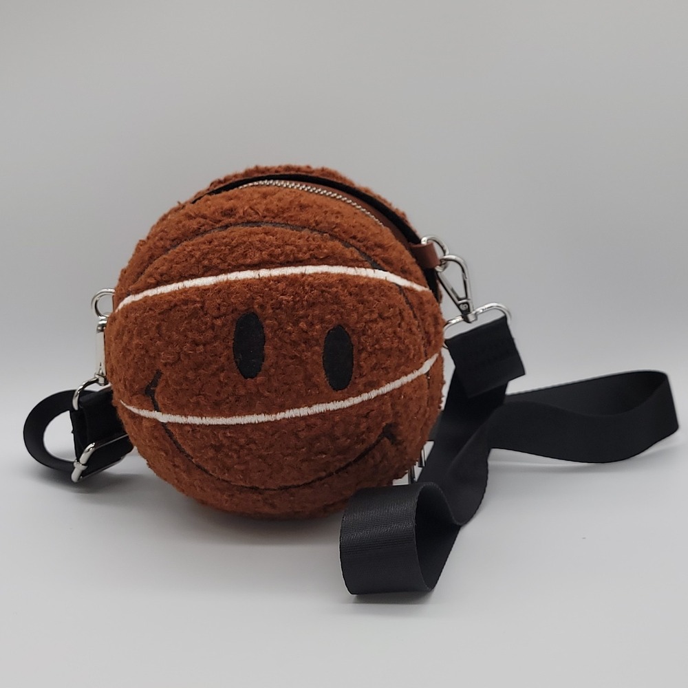 Forever21 1984 Ron‎ Bass Fuzzy Teddy Like  Basketball Purse
